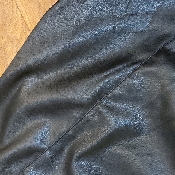 H&M skinny stretch faux leather leggings Size 2 - Picture 3 of 5